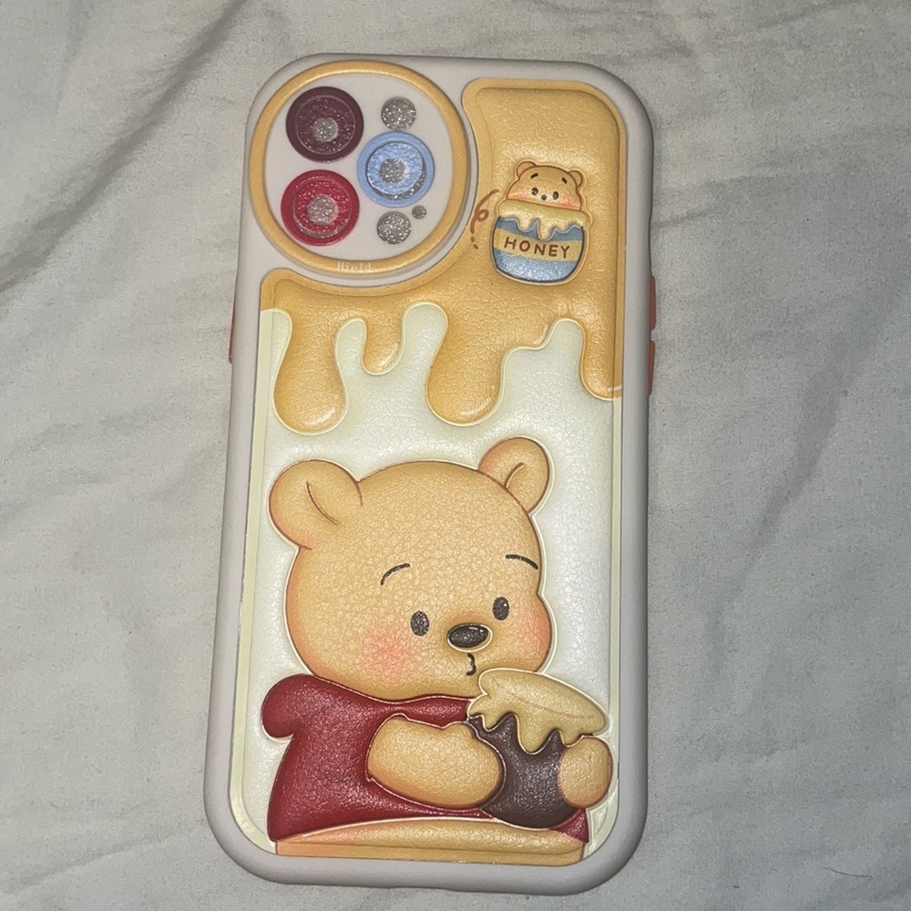 🐰🐇 NEW Pooh Bear Iphone 12 Pro Case-01 *make offers* - Picture 3 of 7